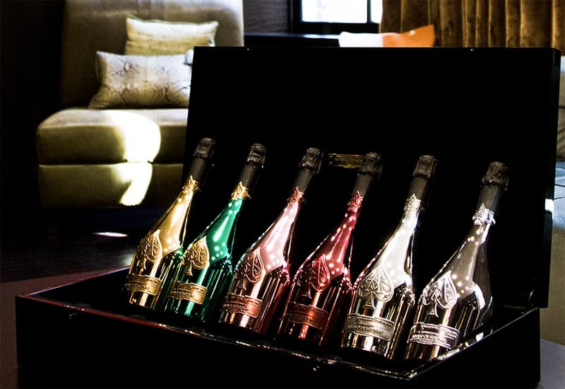 黑桃 La Collection 的 Armand De Brignac Ace